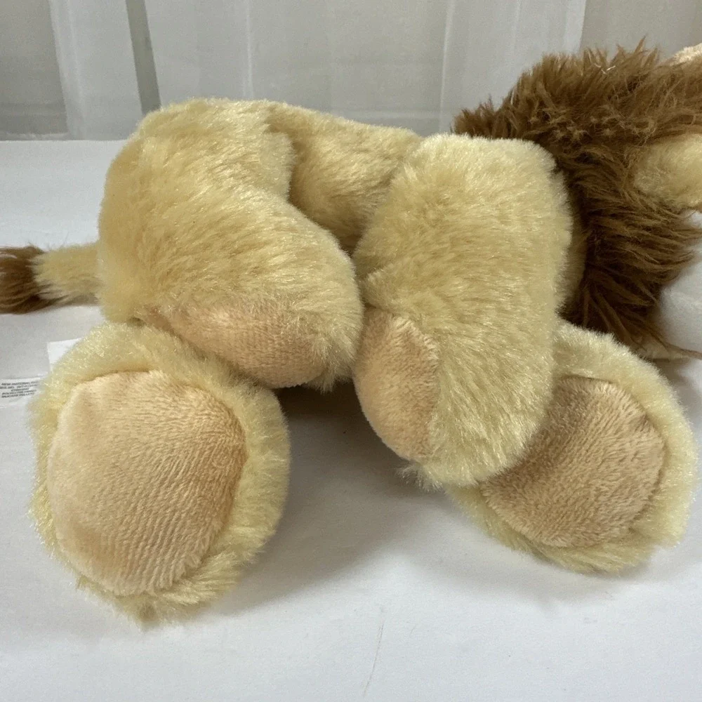 The Petting Zoo Lion 8 Inch Stuffed Animal‎ Plush Toy